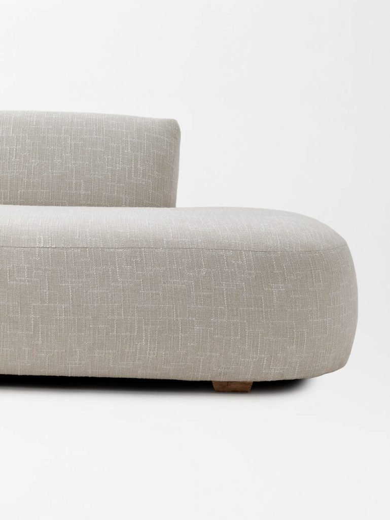 loom_and_hide_Dune_modular_curve_sofa_couch_01302