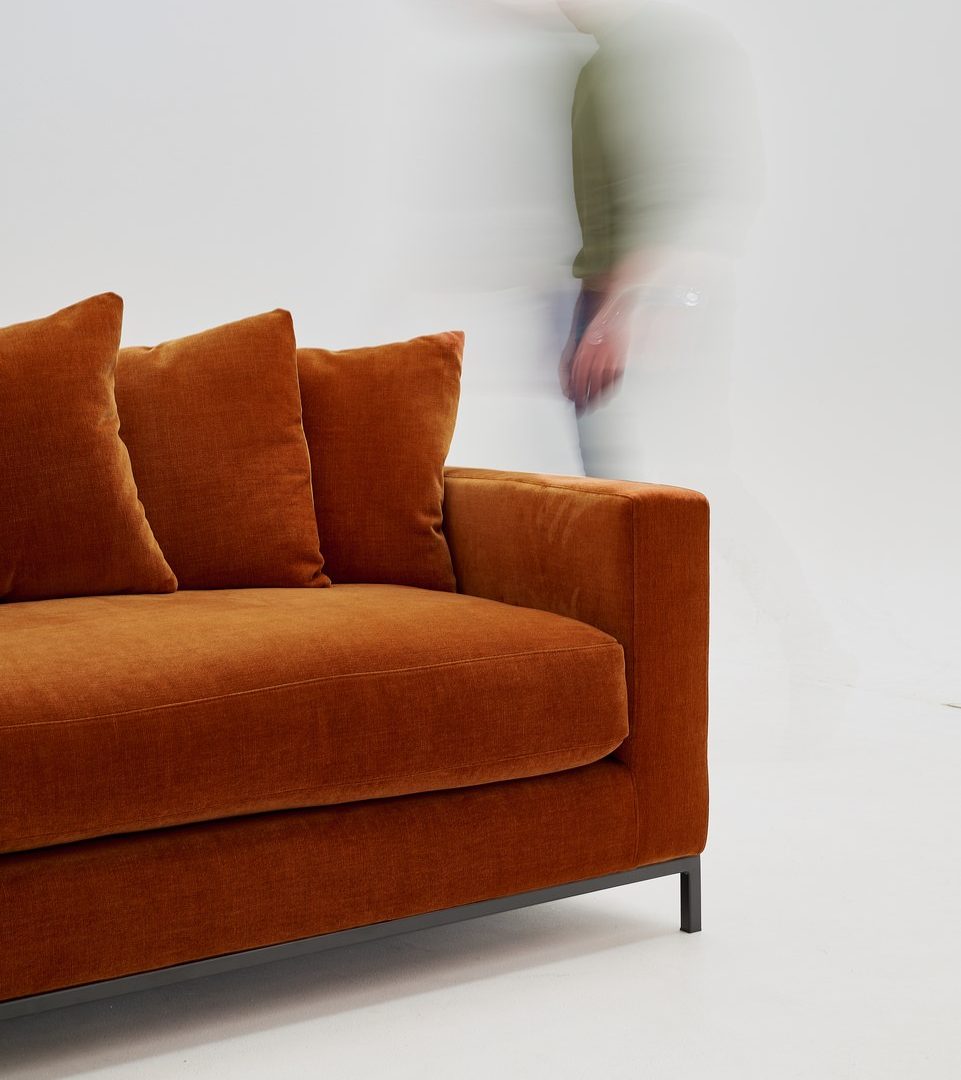loom_and_hide_manhattan_sofa_couch_00831 loom_and_hide_manhattan_sofa_couch_00831