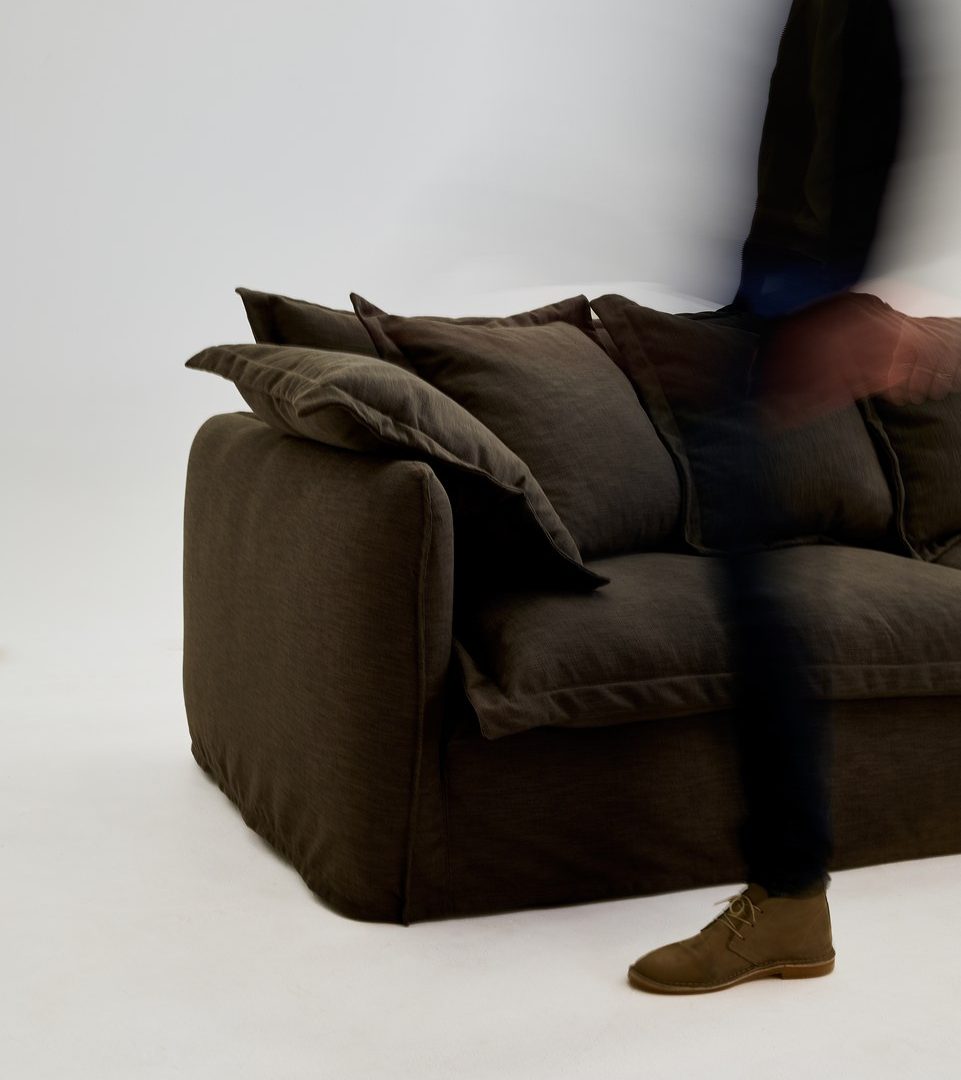 loom_and_hide_vespa_sofa_couch_00776 loom_and_hide_vespa_sofa_couch_00776